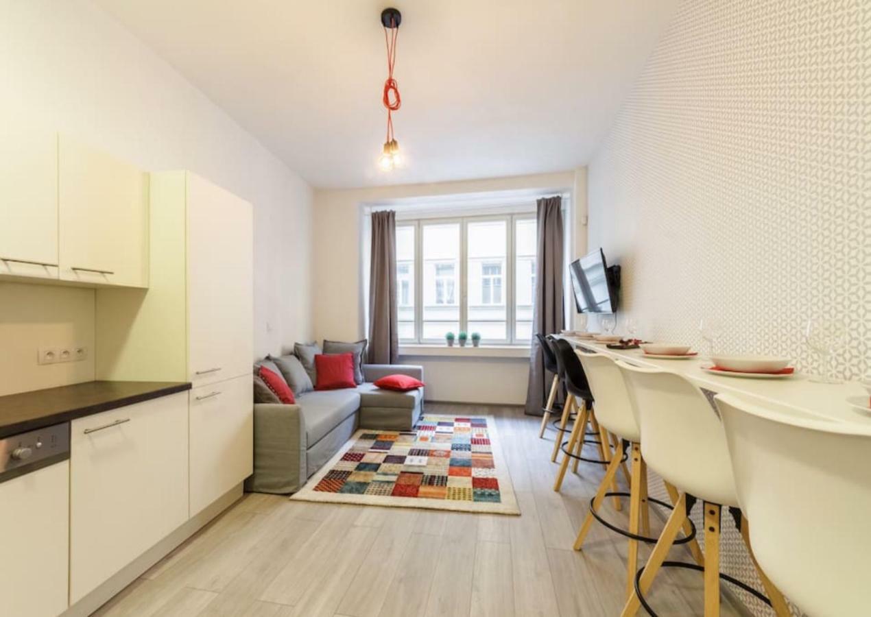 Apartament Crown *